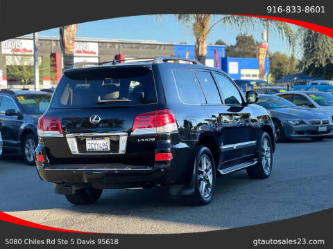 2013 Lexus LX 570