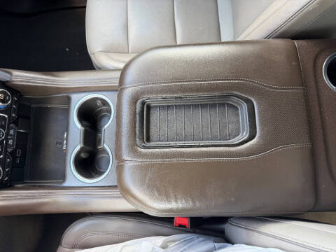 2021 GMC Yukon XL SLT