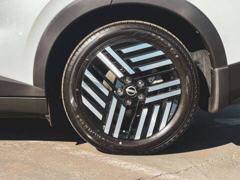 2026 Nissan LEAF SV+