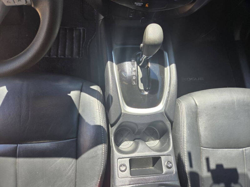 2016 Nissan Rogue S