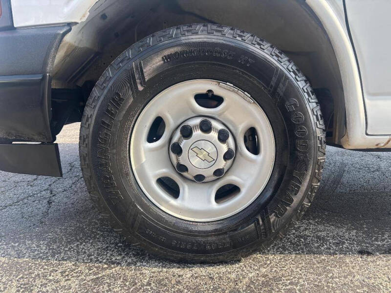 2021 Chevrolet Express 2500