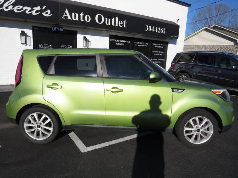 2017 Kia Soul +