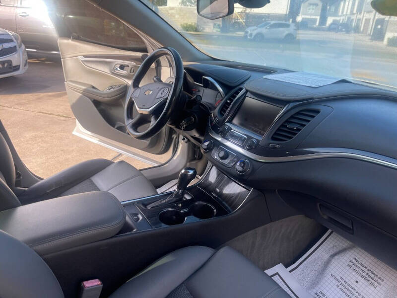 2017 Chevrolet Impala LT