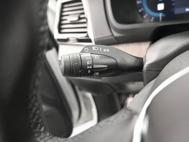 2023 Volvo XC90 B6 Ultimate Bright Theme 7P