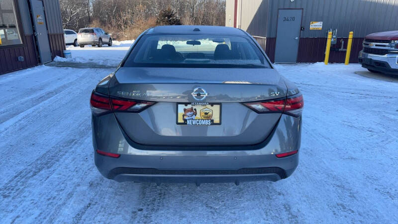 2023 Nissan Sentra SV