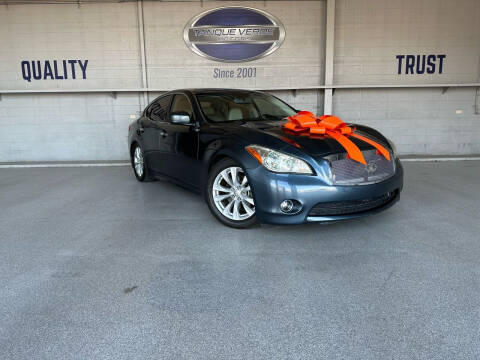 2011 Infiniti M56 for sale at TANQUE VERDE MOTORS in Tucson AZ