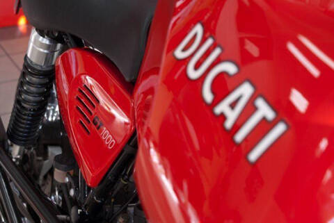 2007 Ducati GT1000 for sale at Peninsula Motor Vehicle Group in Oakville NY