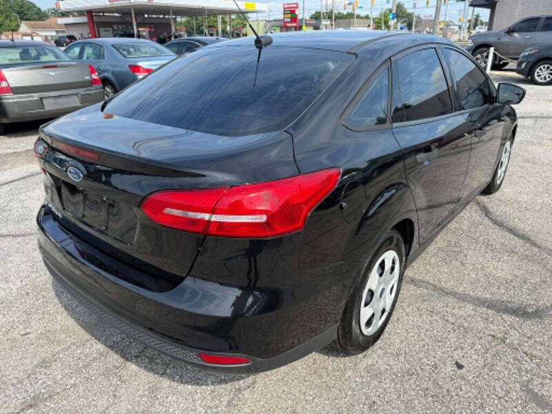 2018 Ford Focus S