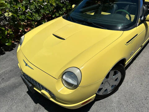 2002 Ford Thunderbird Deluxe