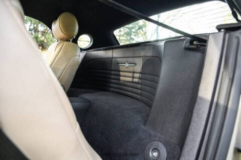 2005 Ford Thunderbird Deluxe