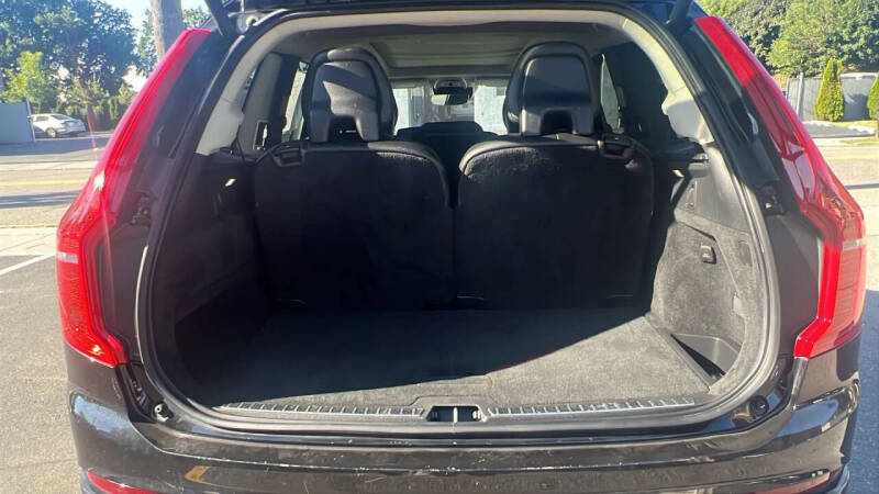 2019 Volvo XC90 T5 Momentum