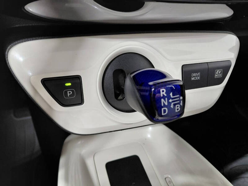 2018 Toyota Prius Three