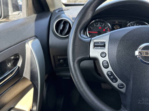 2014 Nissan Rogue Select S