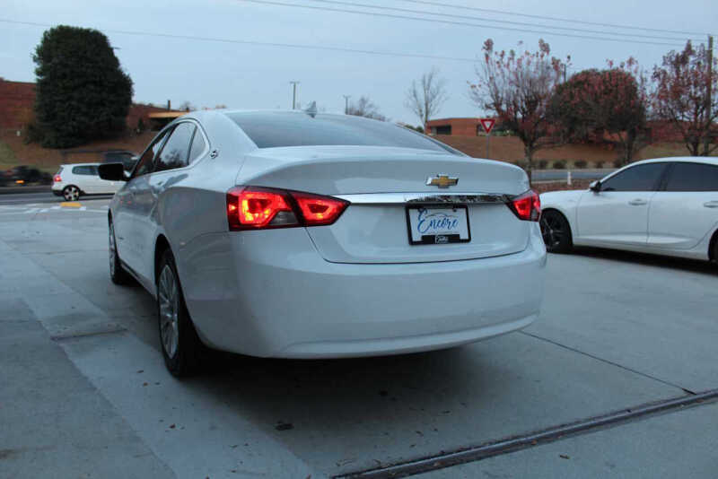 2017 Chevrolet Impala LS