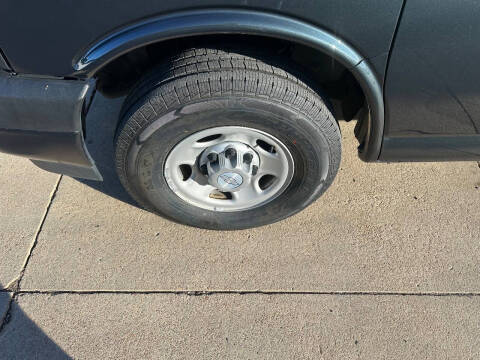 2017 Chevrolet Express LS 2500