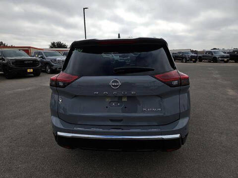 2025 Nissan Rogue Platinum