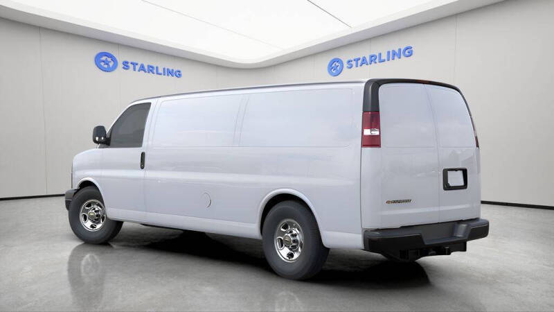 2026 Chevrolet Express 2500