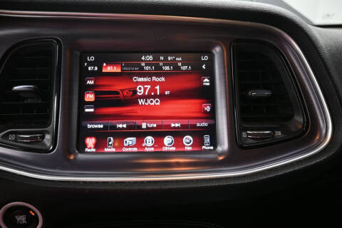 2016 Dodge Challenger SXT