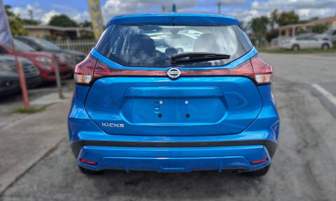 2021 Nissan Kicks S