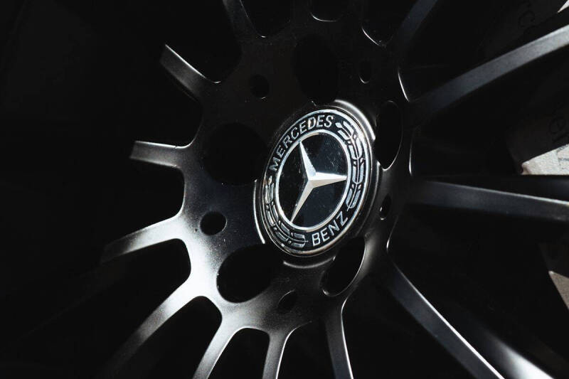 2017 Mercedes-Benz C-Class C 300