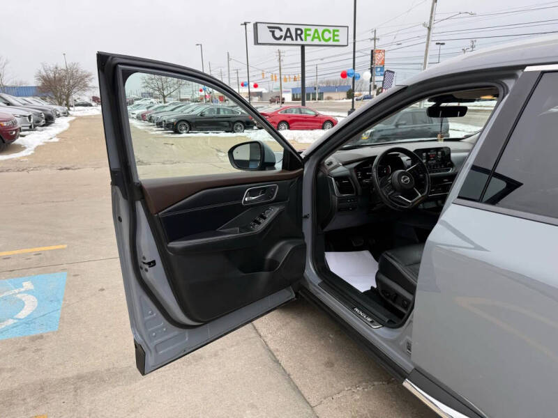 2022 Nissan Rogue Platinum