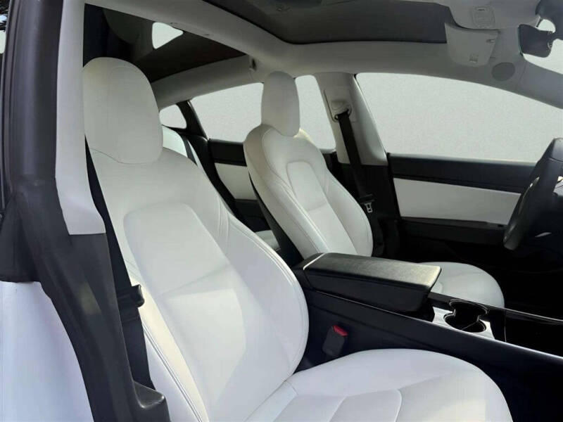 2020 Tesla Model 3 Long Range