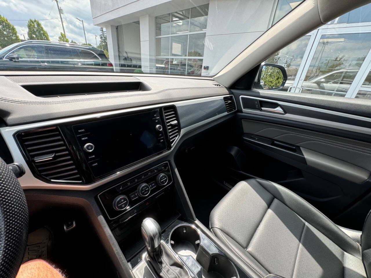 2021 Volkswagen Atlas for sale at Opus Motorcars in Utica, MI