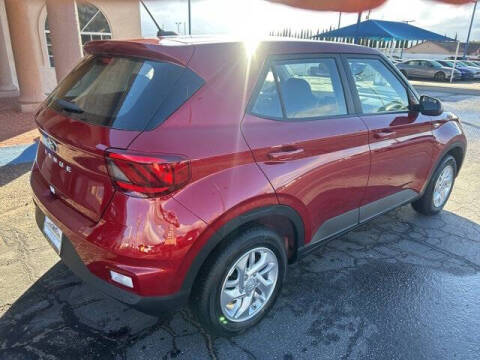 2026 Hyundai Venue SE