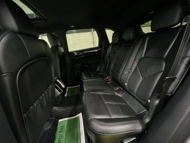 2013 Porsche Cayenne S