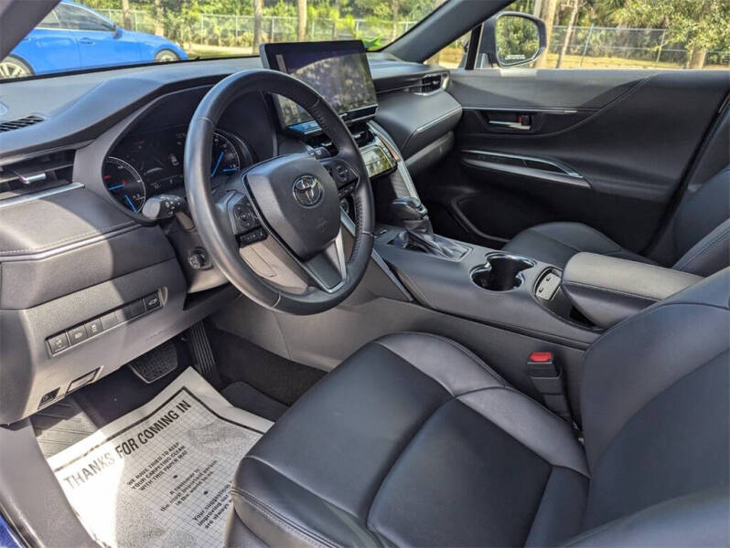 2024 Toyota Venza XLE