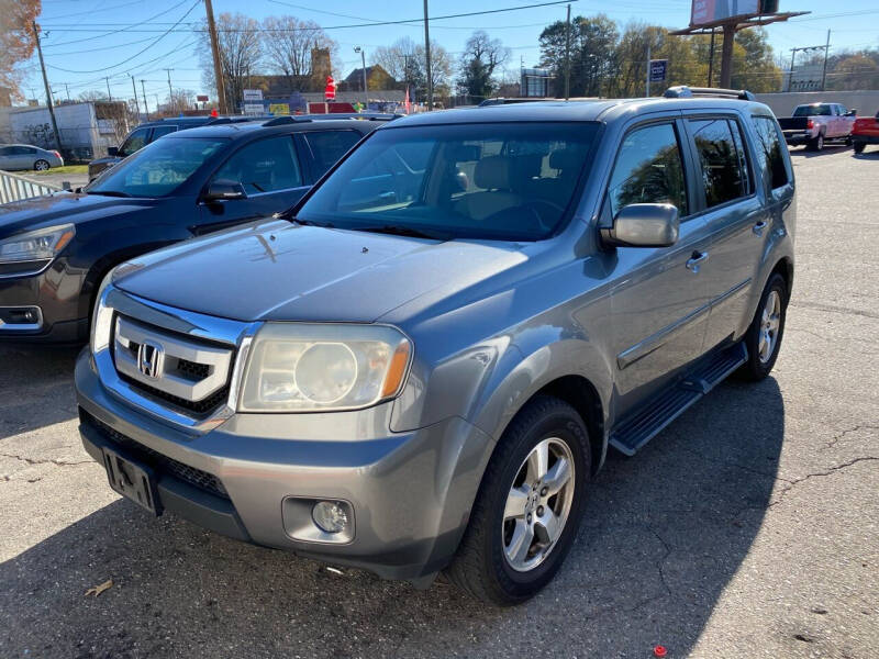 2009 Honda Pilot for sale at Community Auto Sales in Gastonia NC