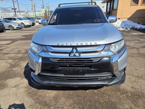 2016 Mitsubishi Outlander SE