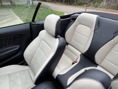 2016 Ford Mustang EcoBoost Premium