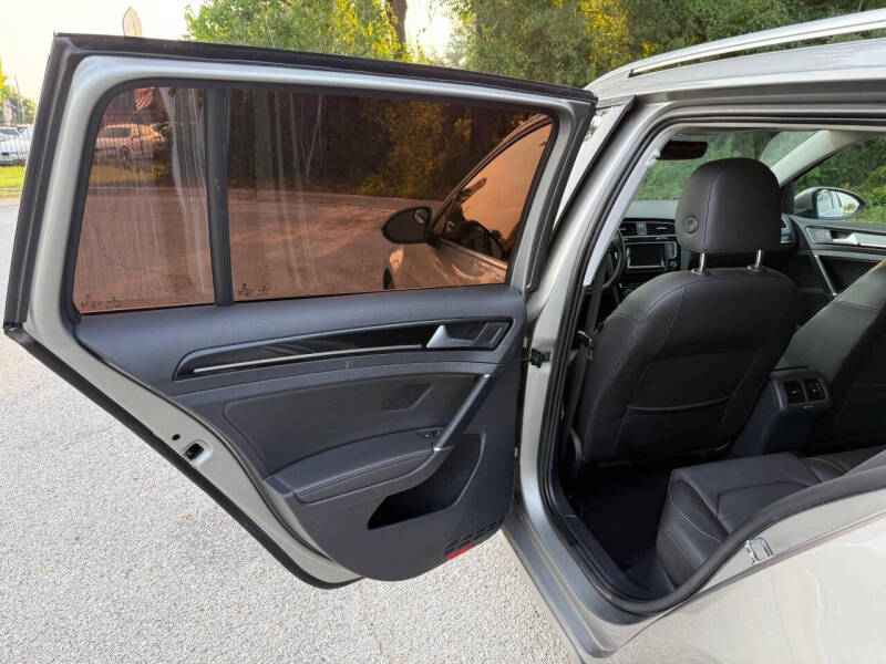 2015 Volkswagen Golf SportWagen TDI SEL