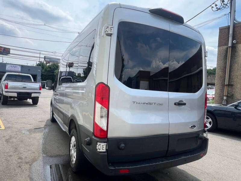 2018 Ford Transit 250