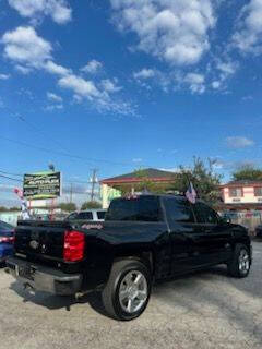 Used Car 2017 Chevrolet Silverado 1500  Lt Z71 4x4 4dr Crew Cab 5.8 Ft. Sb For Sale Under $20,000 In San Antonio, Texas