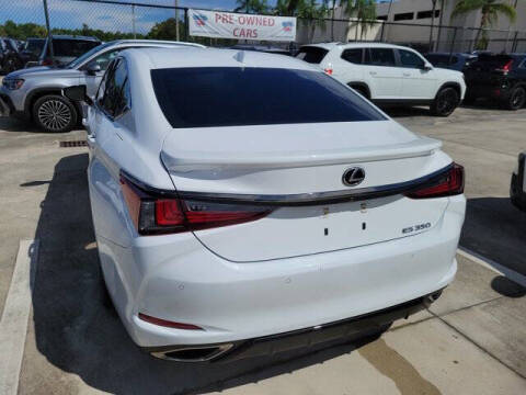 2022 Lexus ES 350 F SPORT