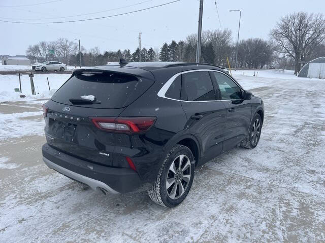 2024 Ford Escape Platinum