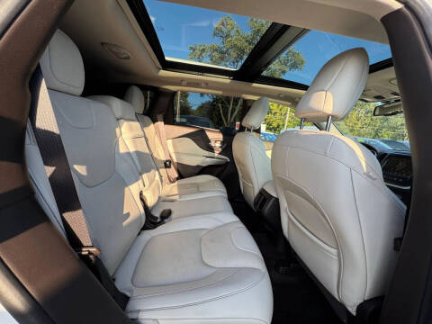 2017 Jeep Cherokee Overland