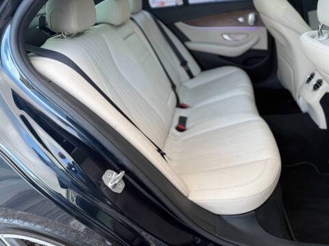 2017 Mercedes-Benz E-Class E 300