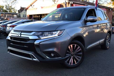 2020 Mitsubishi Outlander for sale at Foreign Auto Imports in Irvington NJ