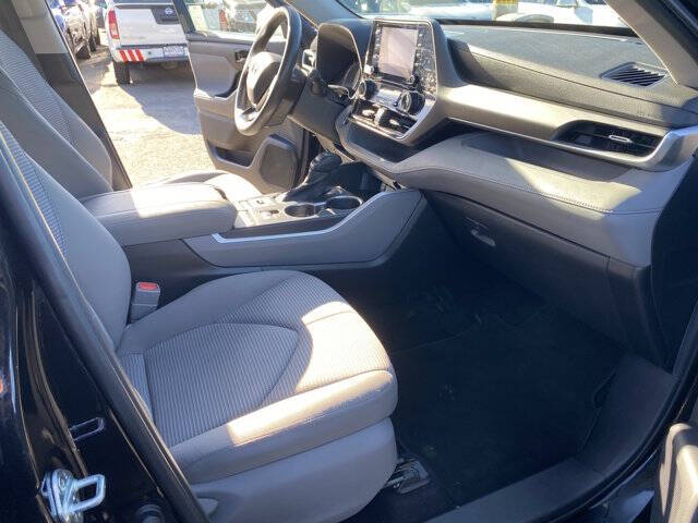 2020 Toyota Highlander L