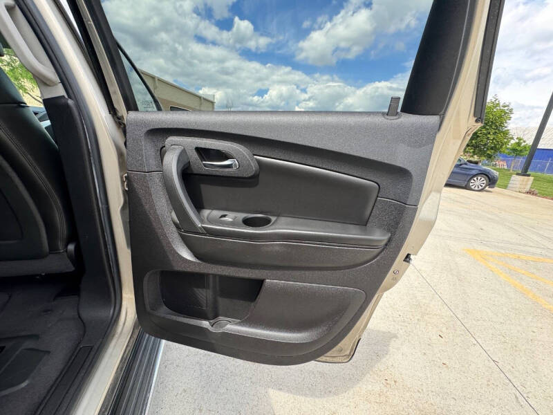 2010 Chevrolet Traverse LT