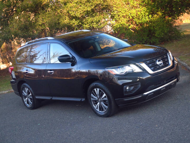 2018 Nissan Pathfinder SV