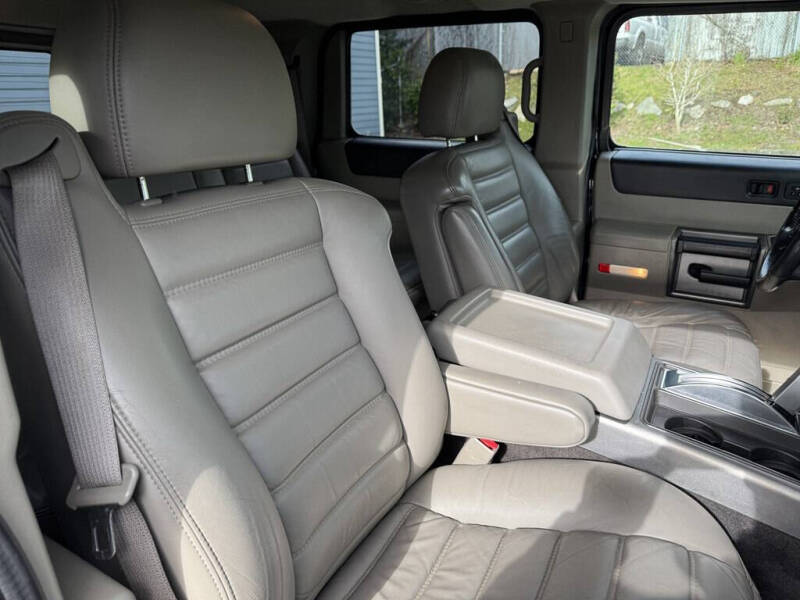 2004 HUMMER H2
