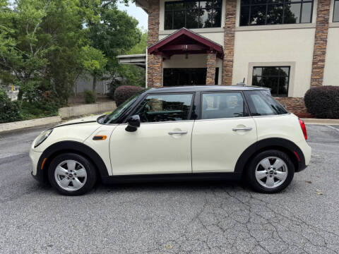 2015 MINI Hardtop 4 Door Cooper