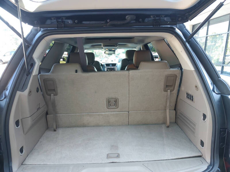 2016 GMC Acadia Denali