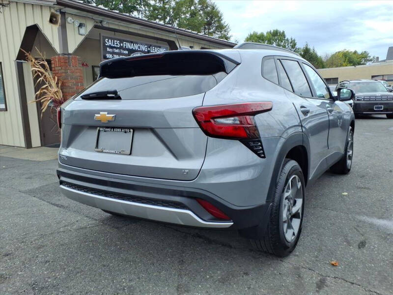 2024 Chevrolet Trax LT