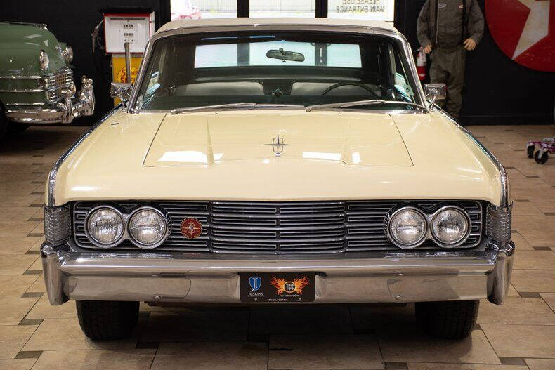 1965 Lincoln Continental