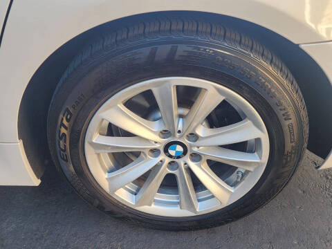 2014 BMW 5 Series 528i